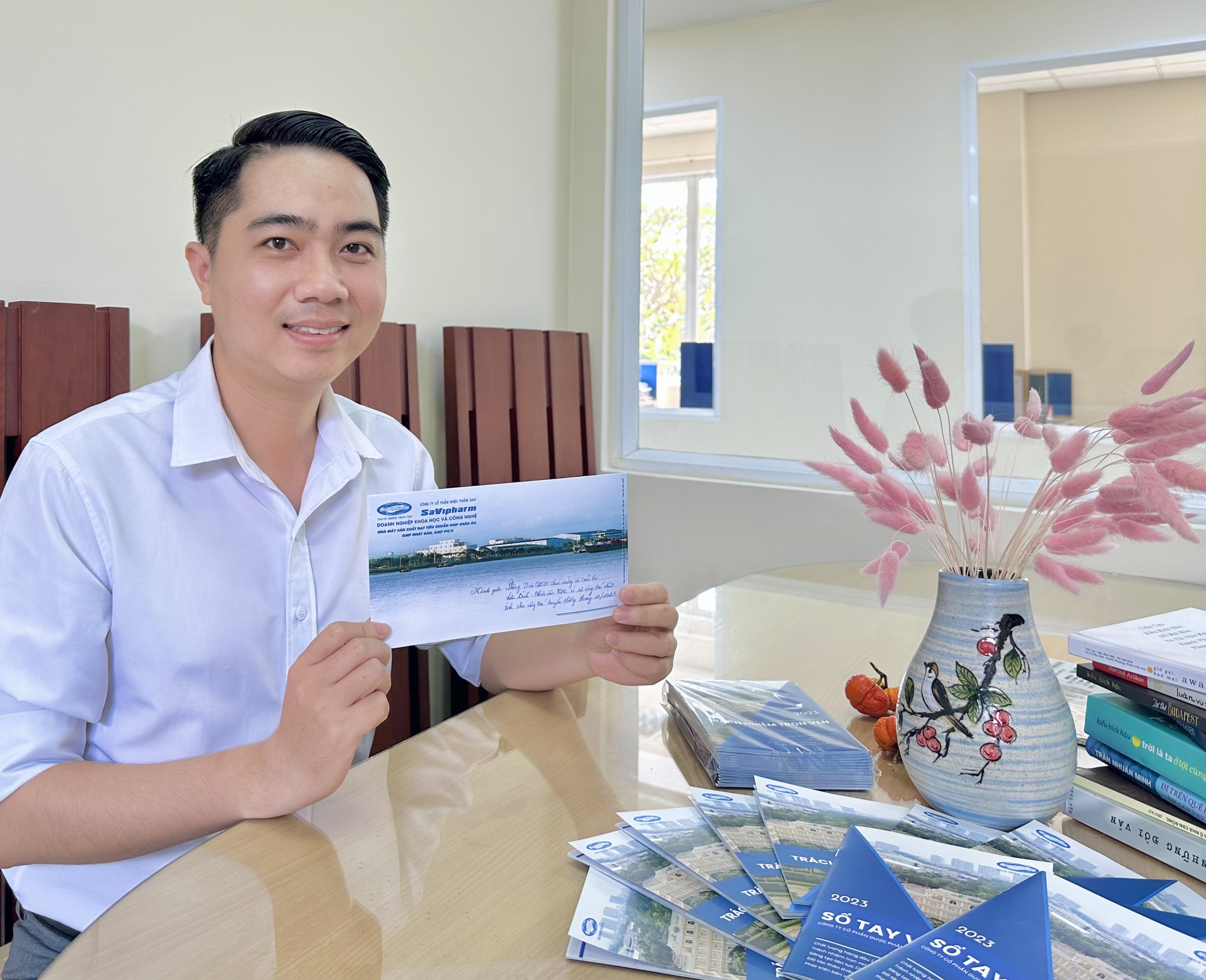 Biểu dương các tác phẩm dự thi