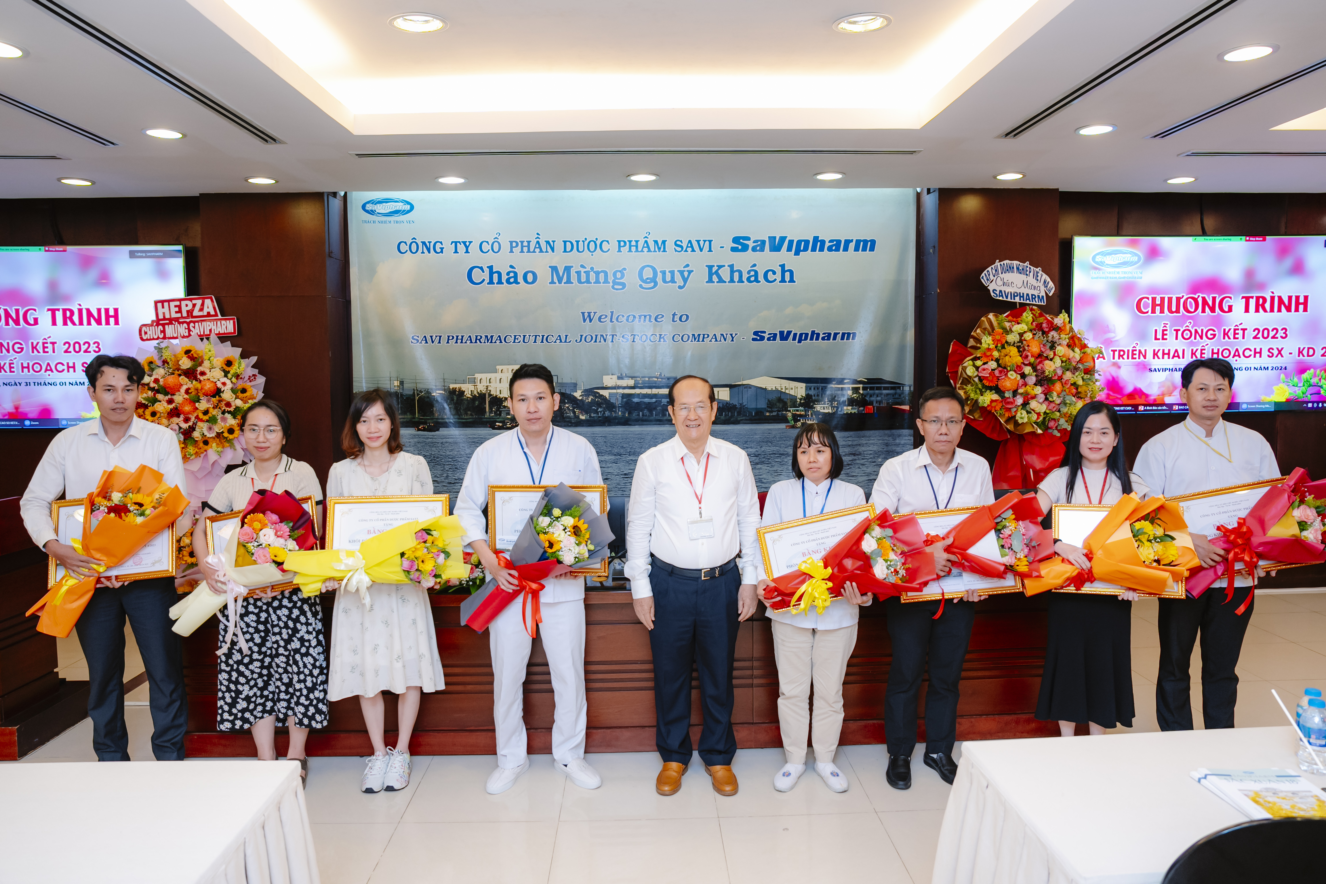 SaVipharm: Nhiều kết quả nổi bật trong nghiên cứu, sản xuất và kinh doanh năm 2023