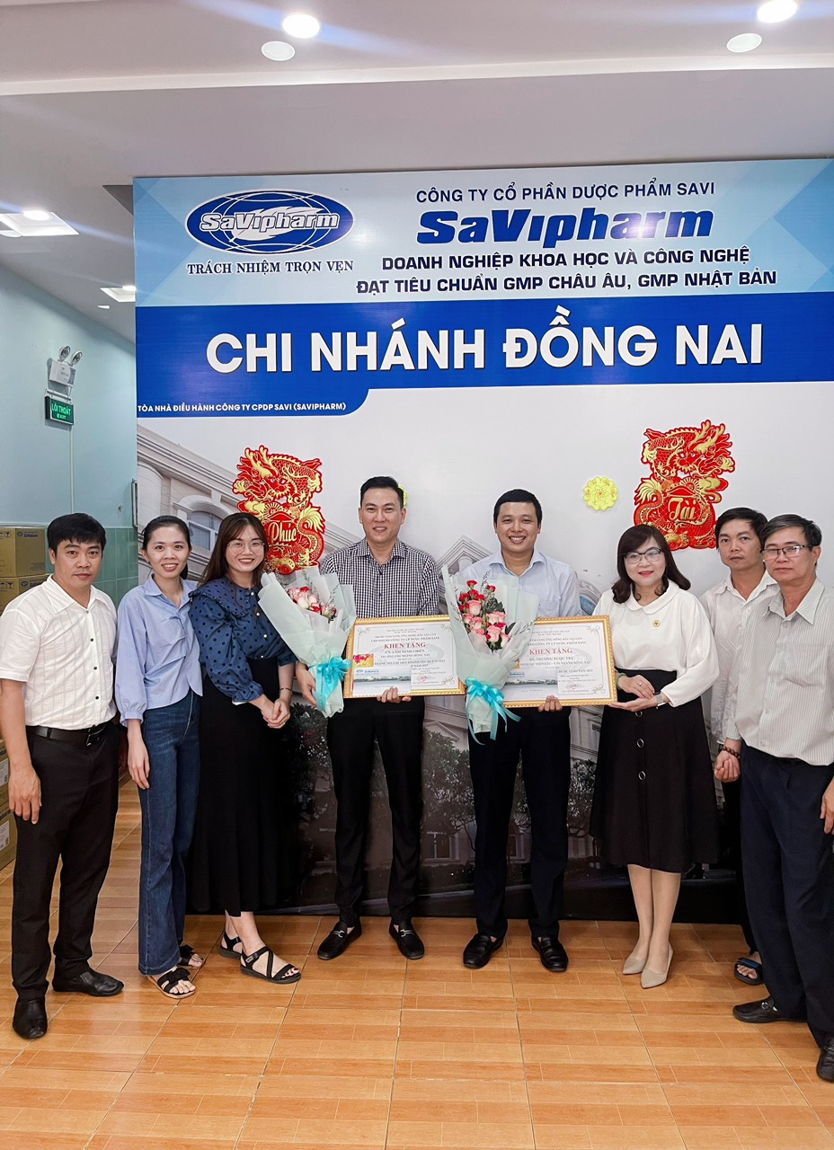 TTCƯ ĐBSG – SaVipharm: Khen thưởng 02 chi nhánh và 04 TDV hoàn thành tốt nhiệm vụ