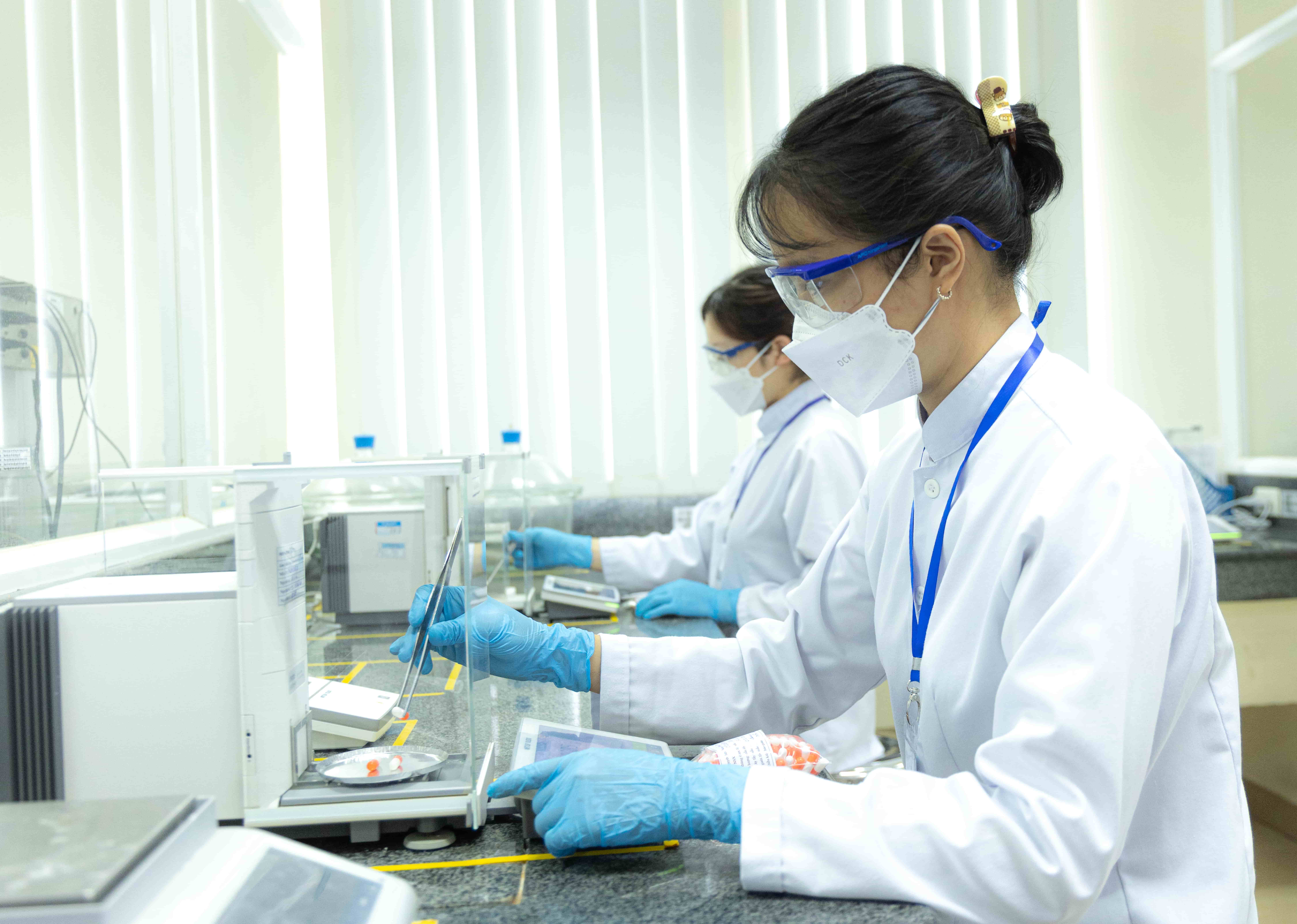 Phòng thí nghiệm triệu đô của SaVipharm có gì?